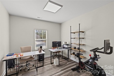 This stunning 4BR/3BA home in The Meridians offers an open floor on The Palisades Country Club in North Carolina - for sale on GolfHomes.com, golf home, golf lot