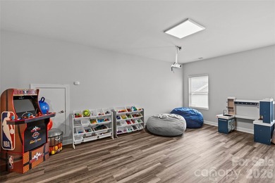 This stunning 4BR/3BA home in The Meridians offers an open floor on The Palisades Country Club in North Carolina - for sale on GolfHomes.com, golf home, golf lot