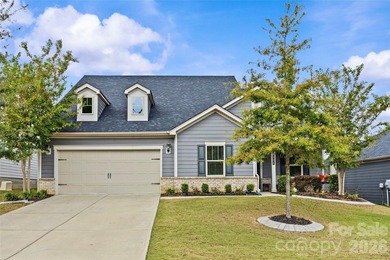 This stunning 4BR/3BA home in The Meridians offers an open floor on The Palisades Country Club in North Carolina - for sale on GolfHomes.com, golf home, golf lot