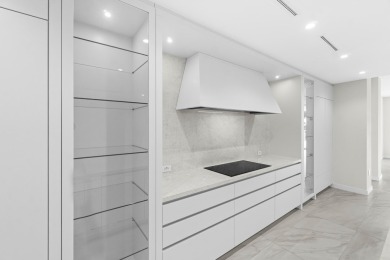 Brand New, and Beautiful, this Never-Occupied 2 Bedroom Plus Den on Boca Raton Resort and Club in Florida - for sale on GolfHomes.com, golf home, golf lot