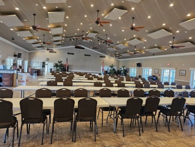 This 2100 SF home is located on a very quiet cul-de-sac in on The Riverside Golf Club in Florida - for sale on GolfHomes.com, golf home, golf lot