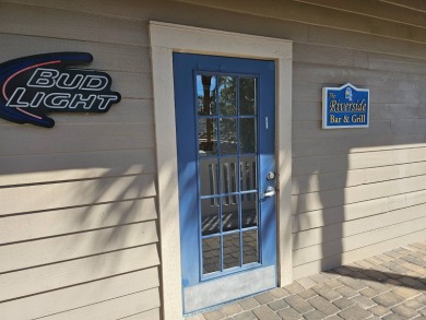 This 2100 SF home is located on a very quiet cul-de-sac in on The Riverside Golf Club in Florida - for sale on GolfHomes.com, golf home, golf lot