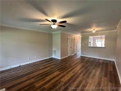 Absolute darling townhome tucked along #12 green @King's Grant on Kings Grant Golf and Country Club in North Carolina - for sale on GolfHomes.com, golf home, golf lot