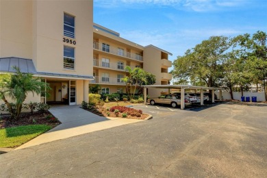 HURRY--This Gem Won't Last Long! LOOK at this opportunity in a on Pinebrook/Ironwood Golf Course in Florida - for sale on GolfHomes.com, golf home, golf lot