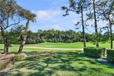 Charming cottage located on the golf course in Willoughby Golf on Willoughby Golf Club in Florida - for sale on GolfHomes.com, golf home, golf lot