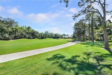 Charming cottage located on the golf course in Willoughby Golf on Willoughby Golf Club in Florida - for sale on GolfHomes.com, golf home, golf lot