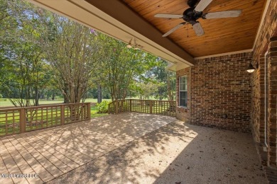 Welcome to your newly renovated 3-bedroom, 2-bath split-plan on Castlewoods Golf Club in Mississippi - for sale on GolfHomes.com, golf home, golf lot