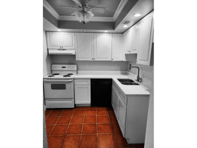 Remodeled 2/2 Condo - Golf Views & 10 Min from the Beach!
Fully on Daytona Beach Golf Club in Florida - for sale on GolfHomes.com, golf home, golf lot