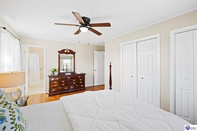 First time on the market in 40 years! This pristine, all-brick on Elizabethtown Municipal Par-3 in Kentucky - for sale on GolfHomes.com, golf home, golf lot