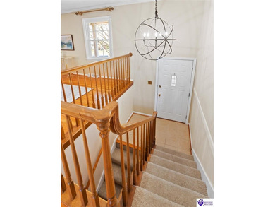 First time on the market in 40 years! This pristine, all-brick on Elizabethtown Municipal Par-3 in Kentucky - for sale on GolfHomes.com, golf home, golf lot