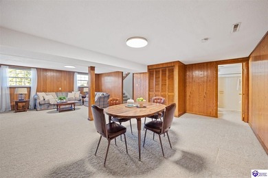 First time on the market in 40 years! This pristine, all-brick on Elizabethtown Municipal Par-3 in Kentucky - for sale on GolfHomes.com, golf home, golf lot