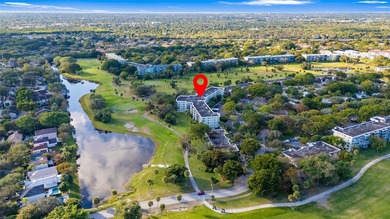 Move right away into this spacious, bright, beautifully on Palm-Aire Country Club and Resort - Palms in Florida - for sale on GolfHomes.com, golf home, golf lot