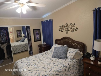 READY FOR A 2ND HOME IN FLORIDA? TAKE A LOOK AT THIS 2 BEDROOM on Southport Springs Golf Club in Florida - for sale on GolfHomes.com, golf home, golf lot
