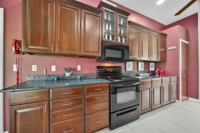 DEEP CREEK! Spacious 3 bedroom, 2 bath, 2-car garage home on Deep Creek Golf Club in Florida - for sale on GolfHomes.com, golf home, golf lot
