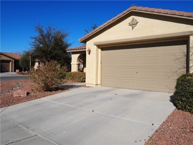 Corner lot, gorgeous home, & golf community! 1805 sqft offers on Mountain Falls Golf Course in Nevada - for sale on GolfHomes.com, golf home, golf lot