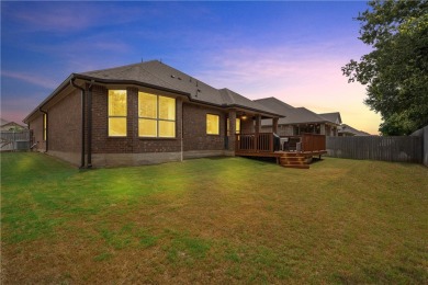 Welcome to this move-in ready 3-bedroom, 2.5-bathroom brick home on Twin Rivers Golf Club in Texas - for sale on GolfHomes.com, golf home, golf lot