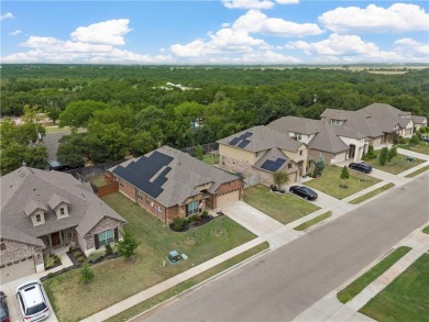 Welcome to this move-in ready 3-bedroom, 2.5-bathroom brick home on Twin Rivers Golf Club in Texas - for sale on GolfHomes.com, golf home, golf lot