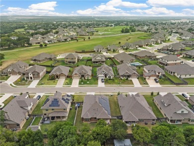 Welcome to this move-in ready 3-bedroom, 2.5-bathroom brick home on Twin Rivers Golf Club in Texas - for sale on GolfHomes.com, golf home, golf lot