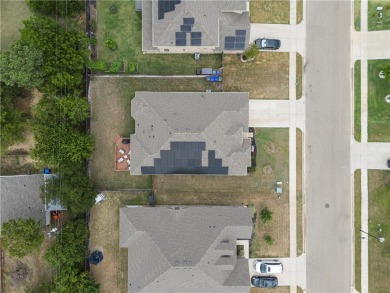 Welcome to this move-in ready 3-bedroom, 2.5-bathroom brick home on Twin Rivers Golf Club in Texas - for sale on GolfHomes.com, golf home, golf lot