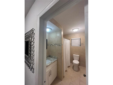 Corner lot home in the heart of College Park. The property sits on Dubsdread Golf Course in Florida - for sale on GolfHomes.com, golf home, golf lot