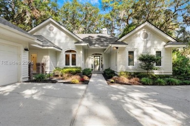 Charming Marsh-Front Retreat on Callawassie Island. This unique on Callawassie Island Club in South Carolina - for sale on GolfHomes.com, golf home, golf lot