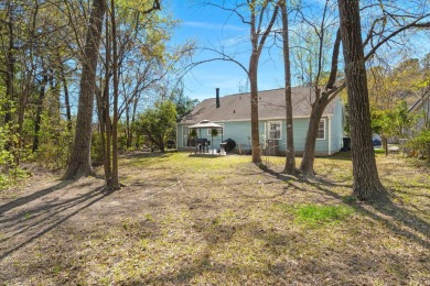 This beautiful home offers a spacious open floor plan with a on Crowfield Golf and Country Club in South Carolina - for sale on GolfHomes.com, golf home, golf lot