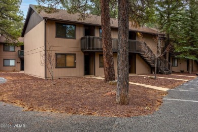 TURN-KEY 3-BEDROOM CONDO IN PINETOP SPORTS VILLAGE! Priced to on Pinetop Lakes Country Club in Arizona - for sale on GolfHomes.com, golf home, golf lot