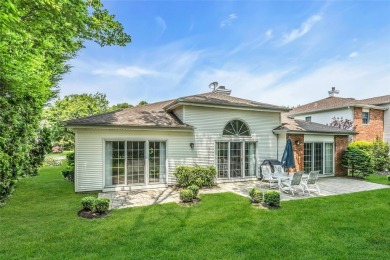 This is YOUR chance for One Floor Living in The Commack Hamlet on Hamlet Golf and Country Club in New York - for sale on GolfHomes.com, golf home, golf lot