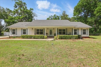 Welcome to this immaculate , updated gorgeous 3 bedroom/2 on Chiefland Golf and Country Club in Florida - for sale on GolfHomes.com, golf home, golf lot