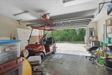 Welcome to this immaculate , updated gorgeous 3 bedroom/2 on Chiefland Golf and Country Club in Florida - for sale on GolfHomes.com, golf home, golf lot