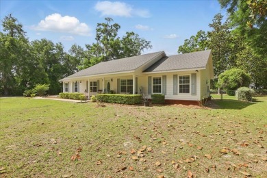 Welcome to this immaculate , updated gorgeous 3 bedroom/2 on Chiefland Golf and Country Club in Florida - for sale on GolfHomes.com, golf home, golf lot