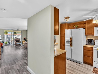 ~ MOTIVATED SELLER! ~ Immaculate 2BR/2BA in the prestigious on Hollybrook Golf and Tennis Club  in Florida - for sale on GolfHomes.com, golf home, golf lot