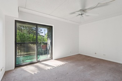 FIRST-FLOOR, MOVE-IN READY HeatherRidge condo. HEATED on Heather Ridge Golf Club in Illinois - for sale on GolfHomes.com, golf home, golf lot