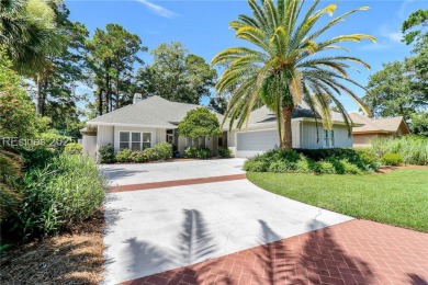 Beautifully-updated 4 BD or 3 BD + flex room home in Hilton Head on Country Club of Hilton Head in South Carolina - for sale on GolfHomes.com, golf home, golf lot
