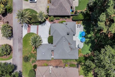 Beautifully-updated 4 BD or 3 BD + flex room home in Hilton Head on Country Club of Hilton Head in South Carolina - for sale on GolfHomes.com, golf home, golf lot