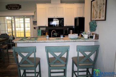 Move right in and start living the dream! This fully turnkey on Cypresswood Golf and Country Club in Florida - for sale on GolfHomes.com, golf home, golf lot
