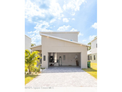 Welcome home to beautifully maintained 4-bedroom, 3.5 bathrooms on Crane Creek Reserve Golf Club in Florida - for sale on GolfHomes.com, golf home, golf lot