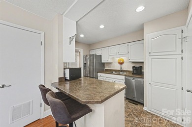 Welcome to this beautifully maintained 3-bedroom, 2 bath on Woodbridge Golf Links in North Carolina - for sale on GolfHomes.com, golf home, golf lot