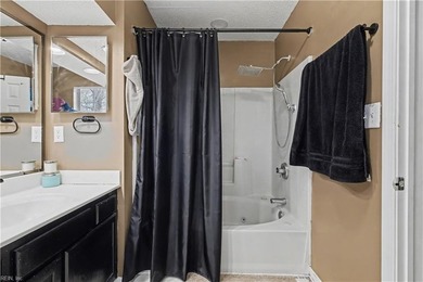 Welcome to this open-concept townhome in the highly desirable on Kiln Creek Golf and Country Club in Virginia - for sale on GolfHomes.com, golf home, golf lot