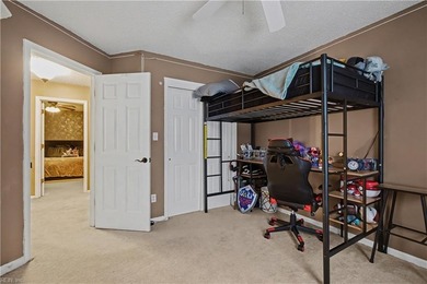 Welcome to this open-concept townhome in the highly desirable on Kiln Creek Golf and Country Club in Virginia - for sale on GolfHomes.com, golf home, golf lot