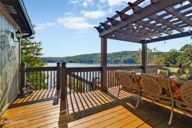 Exceptional Lakefront Home on Lake Dartmoor!  Located on the on Heatherhurst Golf Course in Tennessee - for sale on GolfHomes.com, golf home, golf lot