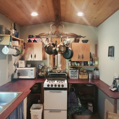 Kettle River Waterfront Paradise it's like buying your own Park! on  in Washington - for sale on GolfHomes.com, golf home, golf lot