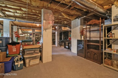 Exceptional Lakefront Home on Lake Dartmoor!  Located on the on Heatherhurst Golf Course in Tennessee - for sale on GolfHomes.com, golf home, golf lot