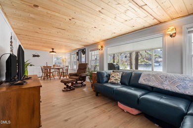 WONDERFUL LAKEFRONT GET-AWAY IS WAITING For You at Beautiful on River Golf and Country Club at Lake Royale in North Carolina - for sale on GolfHomes.com, golf home, golf lot