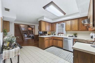 *Contingent accepting back up offers*Heads up--this is one of on Arlington Park Association in Indiana - for sale on GolfHomes.com, golf home, golf lot