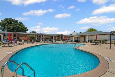 Calling all gold enthusiasts or lock and leave buyers! This on Ridglea Golf Course in Texas - for sale on GolfHomes.com, golf home, golf lot