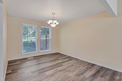 Welcome to Your Dream Townhome in Eagle, Idaho Nestled in the on Eagle Hills Golf Course in Idaho - for sale on GolfHomes.com, golf home, golf lot