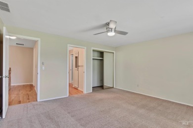 Welcome to Your Dream Townhome in Eagle, Idaho Nestled in the on Eagle Hills Golf Course in Idaho - for sale on GolfHomes.com, golf home, golf lot