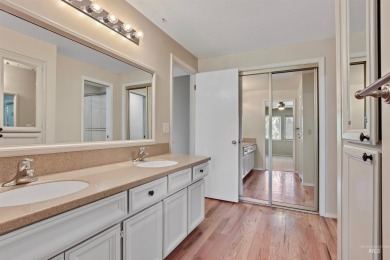 Welcome to Your Dream Townhome in Eagle, Idaho Nestled in the on Eagle Hills Golf Course in Idaho - for sale on GolfHomes.com, golf home, golf lot