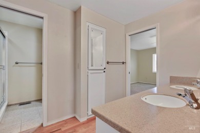 Welcome to Your Dream Townhome in Eagle, Idaho Nestled in the on Eagle Hills Golf Course in Idaho - for sale on GolfHomes.com, golf home, golf lot